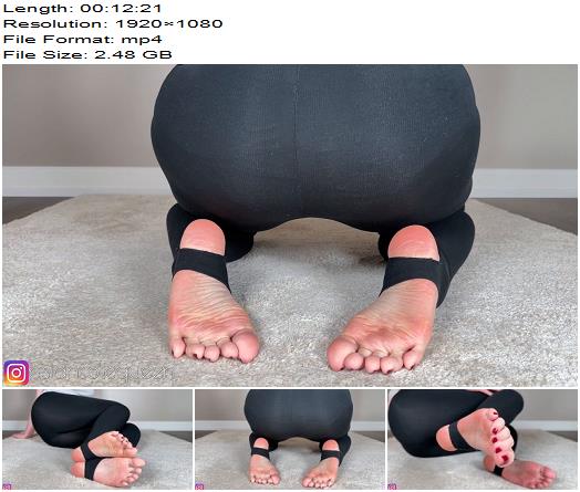 Asiansolequeen  Feet in stirrup leggings humiliation with some CBT preview