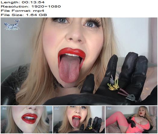 Lulublue  Giantess Eats Handfuls Of Tiny Men preview